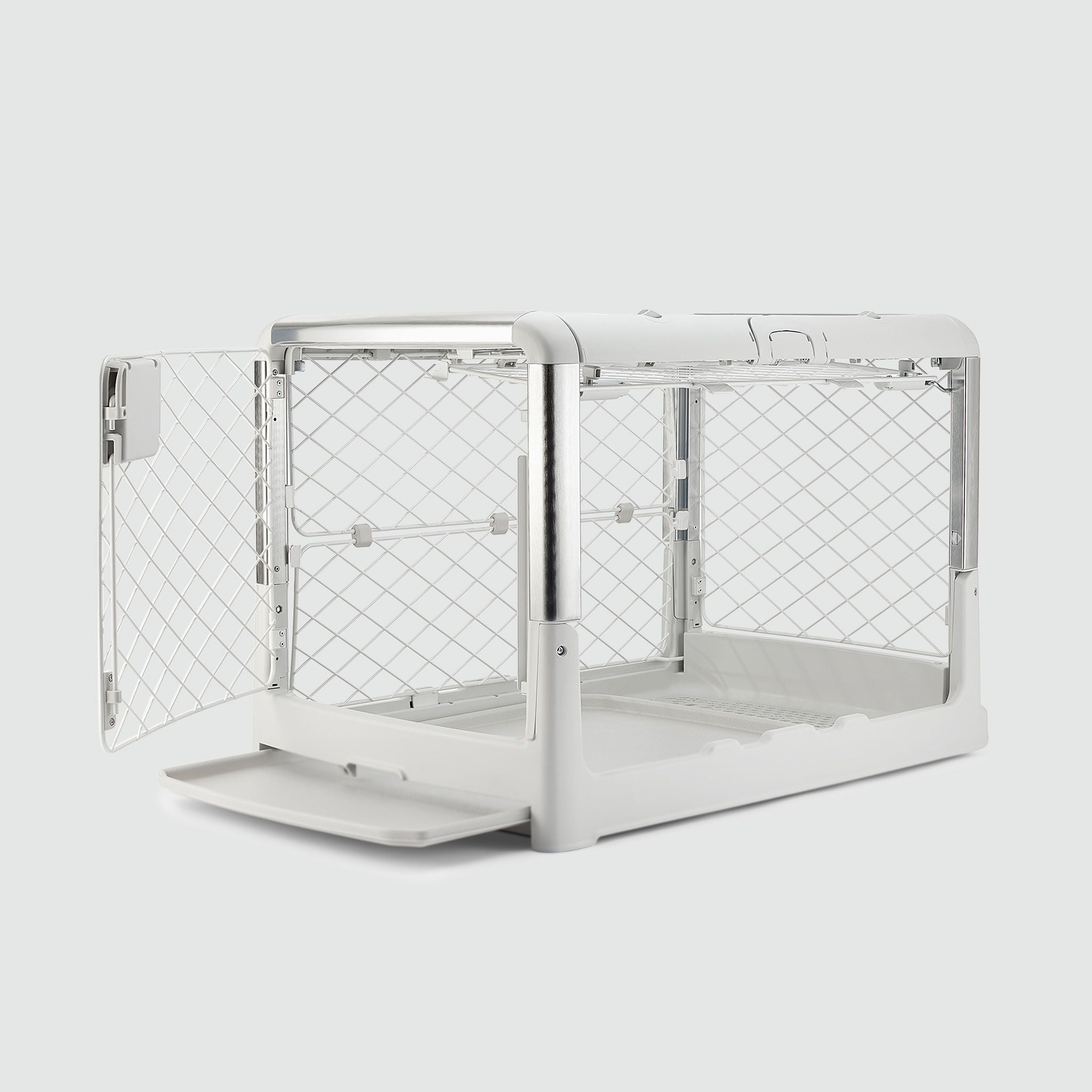 Revol | Removable Tray