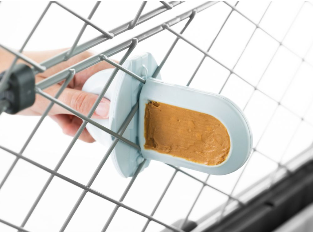 A Groov Training Aid in Ice attached to the mesh of the Revol Crate.